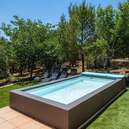 Holiday home Aires Del Tomir *